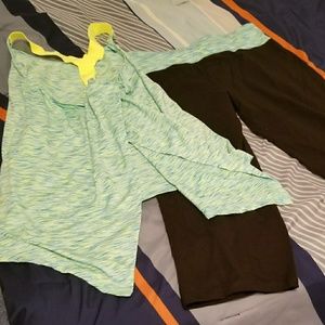 Workout shirt with matching crop bottoms